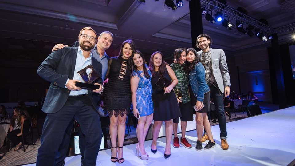 emglobal's tweet photo. We are so very proud of MediaCom LatAm for their success last night at @FestivalOfMedia LatAm. Included in our 18 award wins was Agency Network of the Year, Agency of the Year (MediaCom Mexico) and Campaign of the Year! #FOMLA https://t.co/ZNjRZu4Rhn https://t.co/6urVZgc2Vp