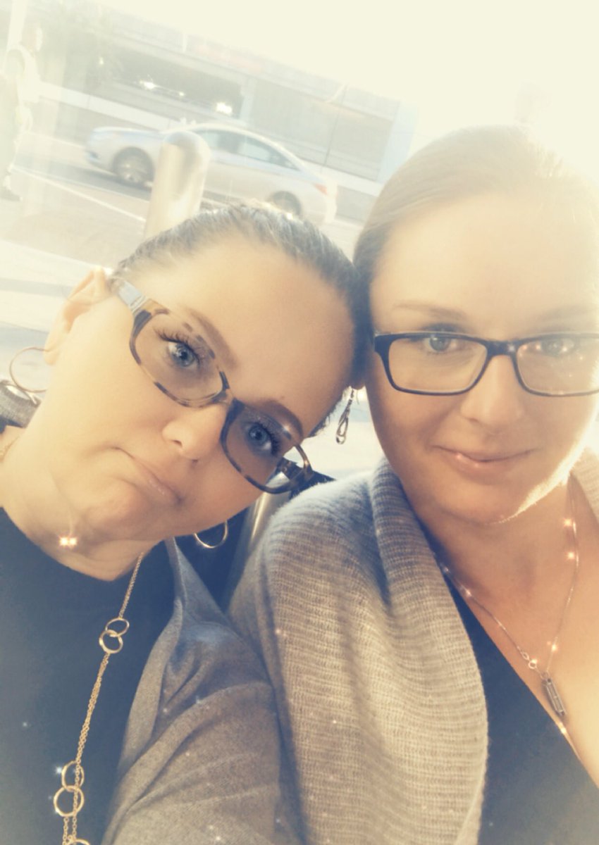 Jenlynn219's tweet photo. That last selfie..... #airport #homewardbound #dontwannago #twinseparation @kate04us https://t.co/1tM4p4NFKs