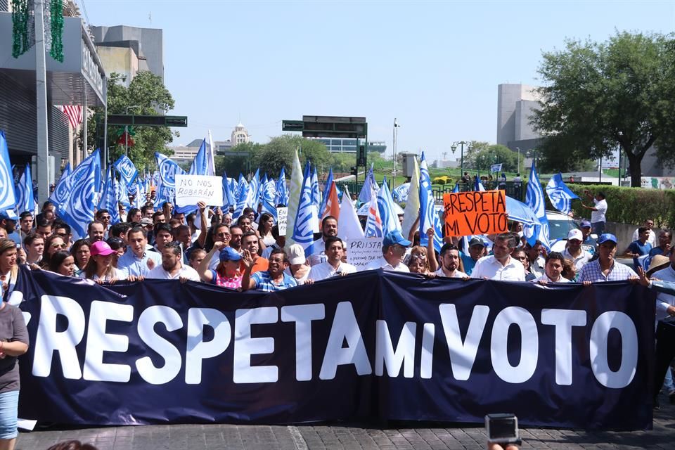 DianaGamezNL's tweet photo. No pueden destruir la confianza y la lucha de años para que la democracia llegara.
Por favor #RespetaMiVoto
@JanineOtalora
@monisotofregoso
@FFuentesBarrera
@fdelamatap
@PonenciaIIG
@ReyesRdzM
@JL_VargasV
Justicia para los electores.
@FelipeCantuR ganó #Mty con votos
#FelizMartes https://t.co/Qj34axNHbp