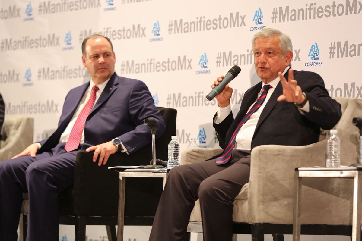 Siempre hay tiempo para corregir. Exhorto a <a href="/lopezobrador_/">Andrés Manuel</a> para que reconsidere la decisión sobre el abandono del Nuevo Aeropuerto de México. El País no merece se dilapiden 170K mdp de inversión y 120K mdp de indemnizaciones. Presidente #PiénseloBien #NoSeEquivoque #LeFallaAMx