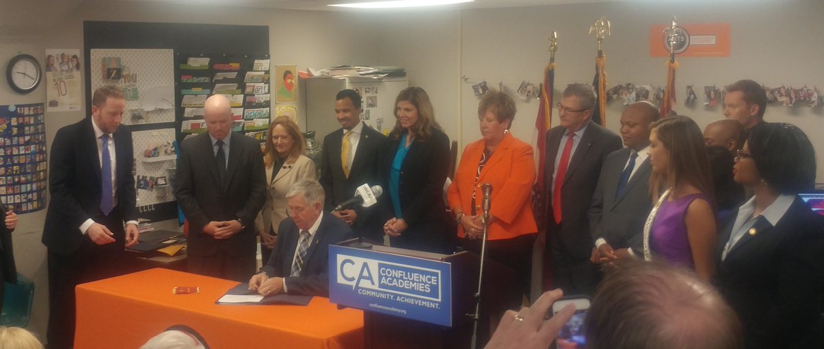 I was fortunate to attend the signing ceremony of HB 3 by @GovParsonMO today. This will benefit MO students and business.  #bipartisaneffort