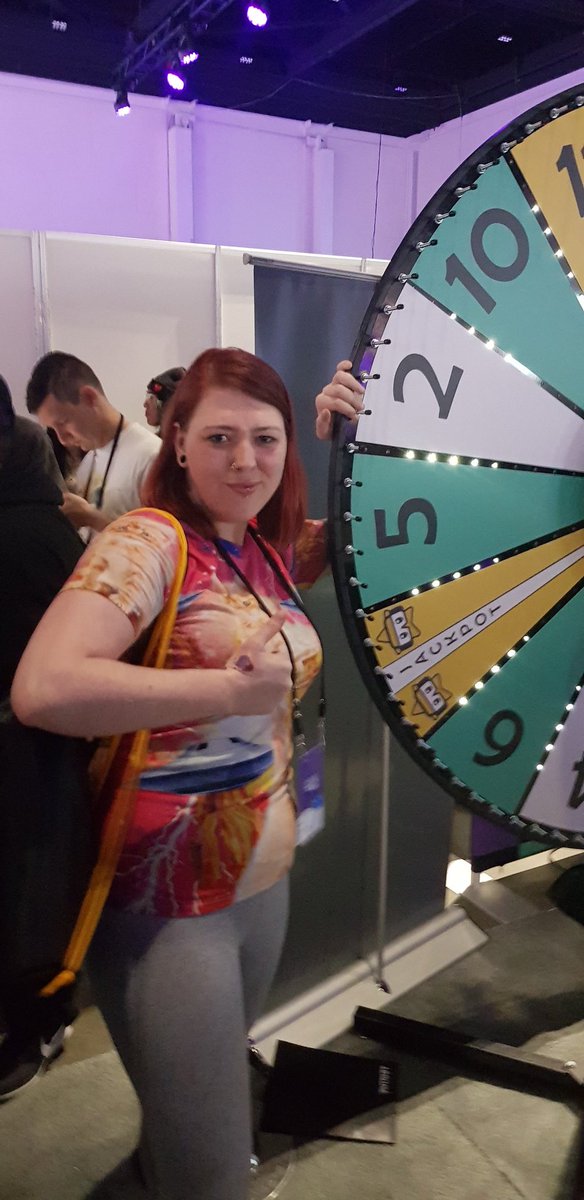 Chottis92's tweet image. I spinned the wheel and won some sweet socks at Tcon! Also the streaming PC contest; would love to have another setup so i wont deal with all the dropped frames and my computer dying with the overload so i can stream in a higher quality! @streamlabs #streamlabsintel