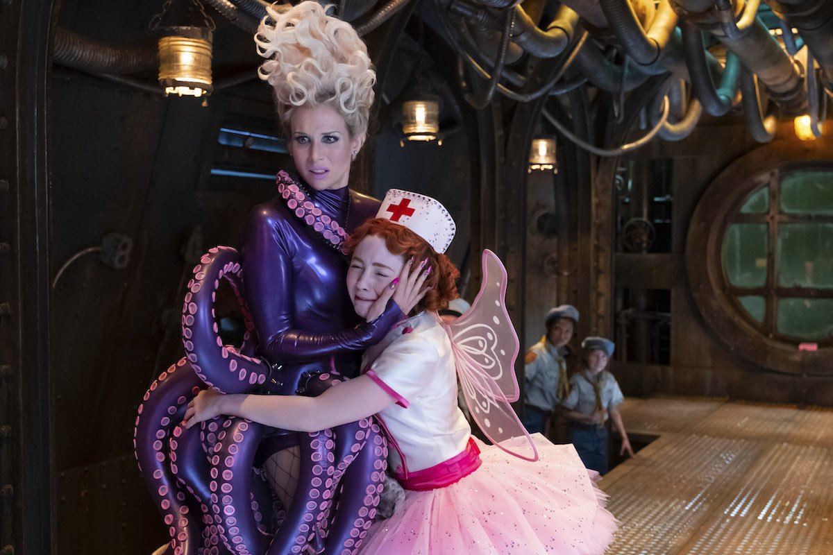 Count Olaf Returns in New Images of A Series of Unfortunate Events 3