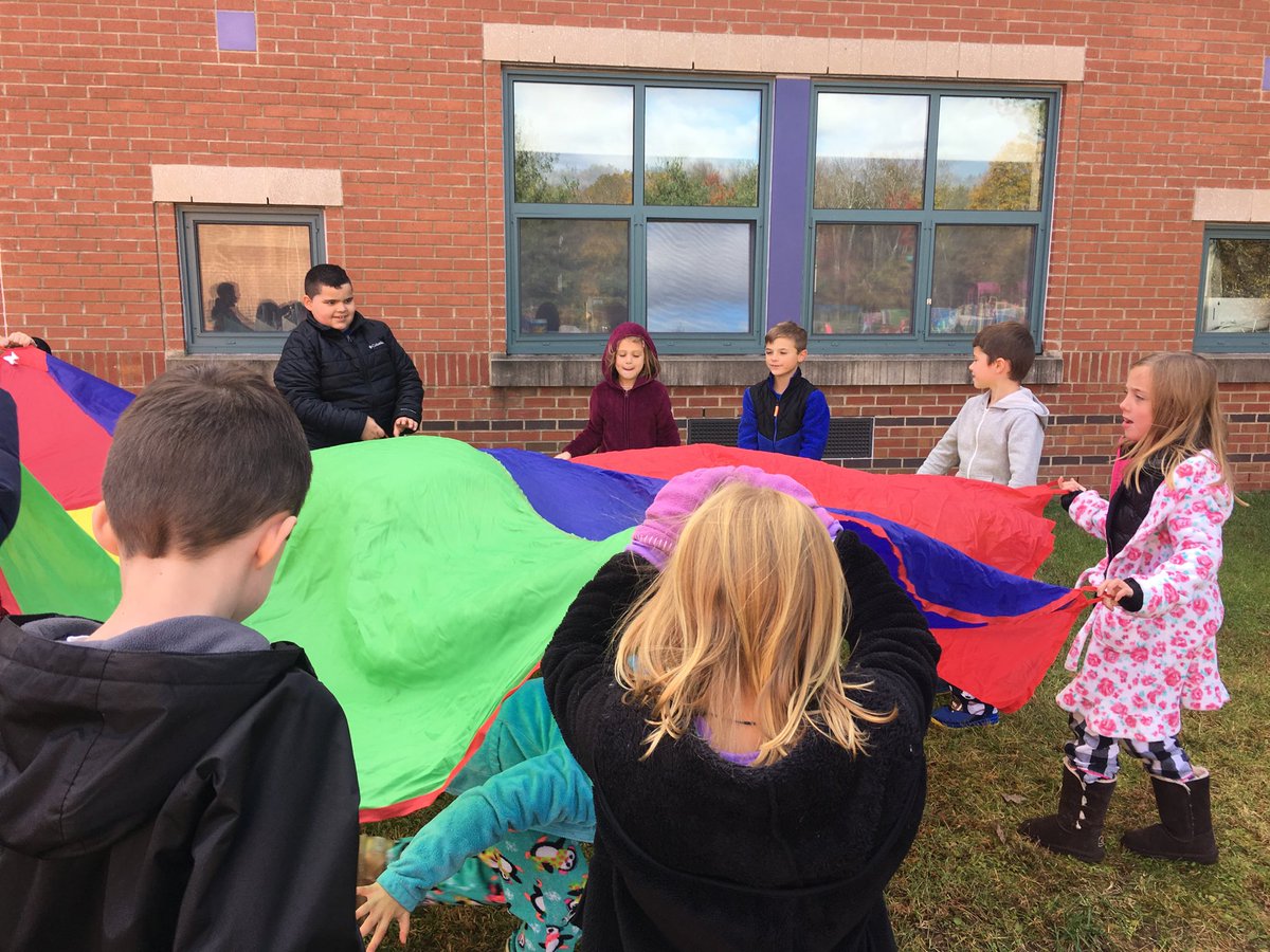 Dawn Creonte (@dcreonte) on Twitter photo <a href="/SamPlacentino/">Sam Placentino Elementary</a> #hollistoninnovates #hollistonrocks <a href="/psmkenney/">Stacey Kenney</a>
Second grade students having fun with a parachute at recess! Thank you Mrs. Levin and Mrs. Ramage <a href="/SamPlacentino/">Sam Placentino Elementary</a> #hollistoninnovates #hollistonrocks <a href="/psmkenney/">Stacey Kenney</a>
Second grade students having fun with a parachute at recess! Thank you Mrs. Levin and Mrs. Ramage