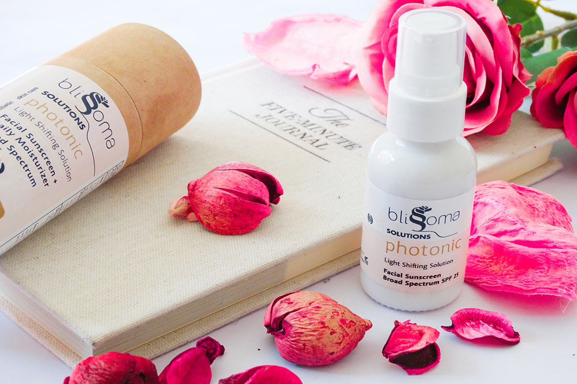 Finally, A Lightweight Mineral Sunscreen That Doesn't Turn Your Skin Into A Greasy, White Mess beautifulwithbrains.com/blissoma-photo… #sunscreen #bbloggers <a href="/BlissomaSkin/">Blissoma Skincare</a> <a href="/FabBloggersRT/">Fab Bloggers Community</a>