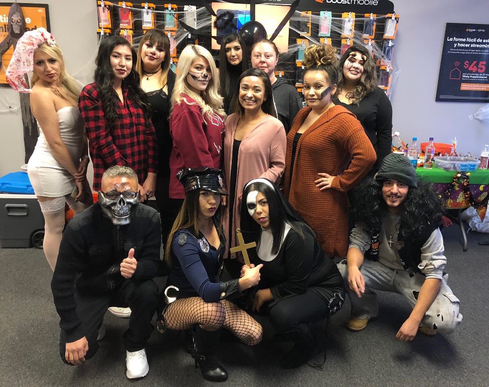 xtremewireless_'s tweet photo. Annual Halloween party!🎃👻 Congrat’s to Christian the winner of this years costume contest!😎 #costume #Halloween #party #XtremeWireless #boosmobile https://t.co/KkvvCjYZWB
