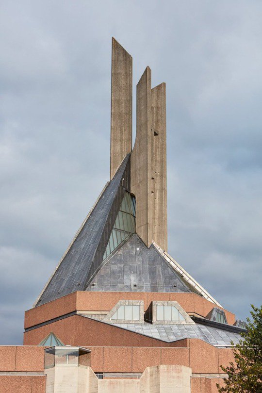 this is the church you go to if you have identical ones built at ley line intersections across the globe, and at the moment of the eclipse you gather to watch the green light build and aim itself at the sun