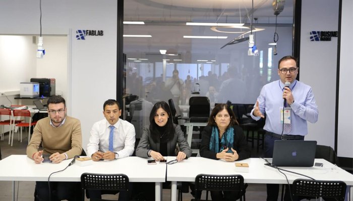 Inaugurato oggi il <a href="/Comincenter/">Comincenter</a> a Potenza. La Portavoce <a href="/MariaC_Pisani/">Maria Cristina Pisani</a>: "Creiamo sinergia per giovani. ‘Educazione non formale’ può svilupparsi grazie anche a questa iniziativa"

-->goo.gl/mZTBvk