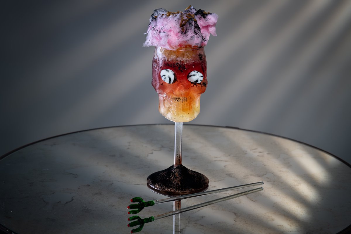 Halloween cocktails? Get boo-zy tomorrow with my round-up for the <a href="/Independent/">The Independent</a> on the spookiest sips across the UK; from Buffy the Vampire mixes to alcolhol-filled cauldrens <a href="/OrioleBar/">OrioleBar</a> <a href="/TheGibsonBar/">The Gibson</a> <a href="/junkyardgolf/">Junkyard Golf Club</a> <a href="/DirtyBonesLDN/">Dirty Bones</a>  independent.co.uk/life-style/foo… <a href="/DesignMyNight/">DesignMyNight</a>