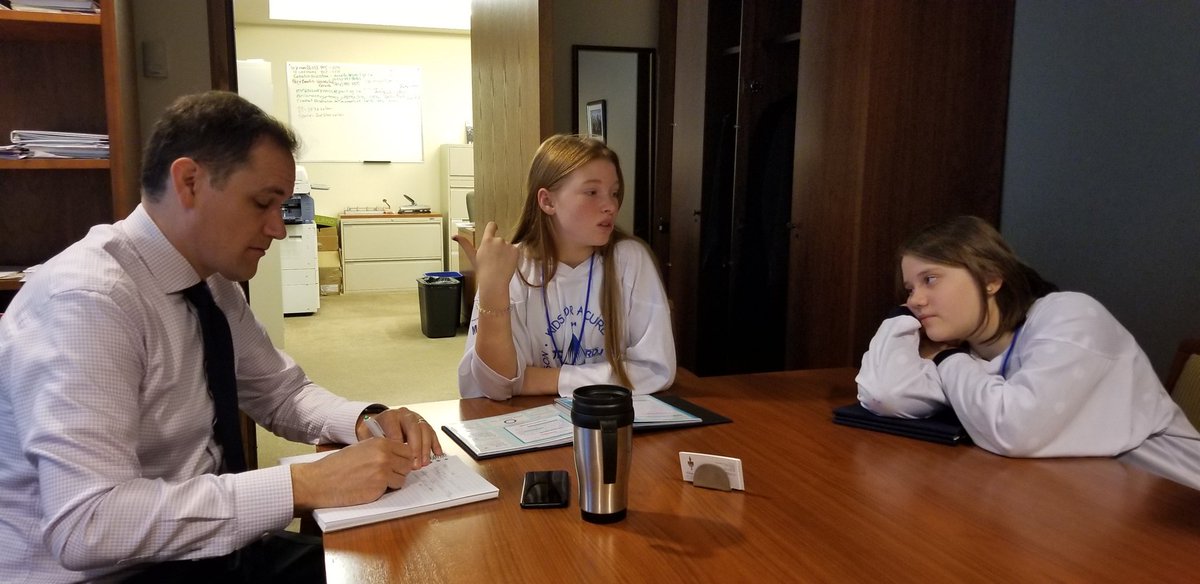 DaveFindlater's tweet image. Thank you for meeting with us @DanAlbas. We appreciate all of your support. #teamt1d #kidsforacure @JDRF_Canada