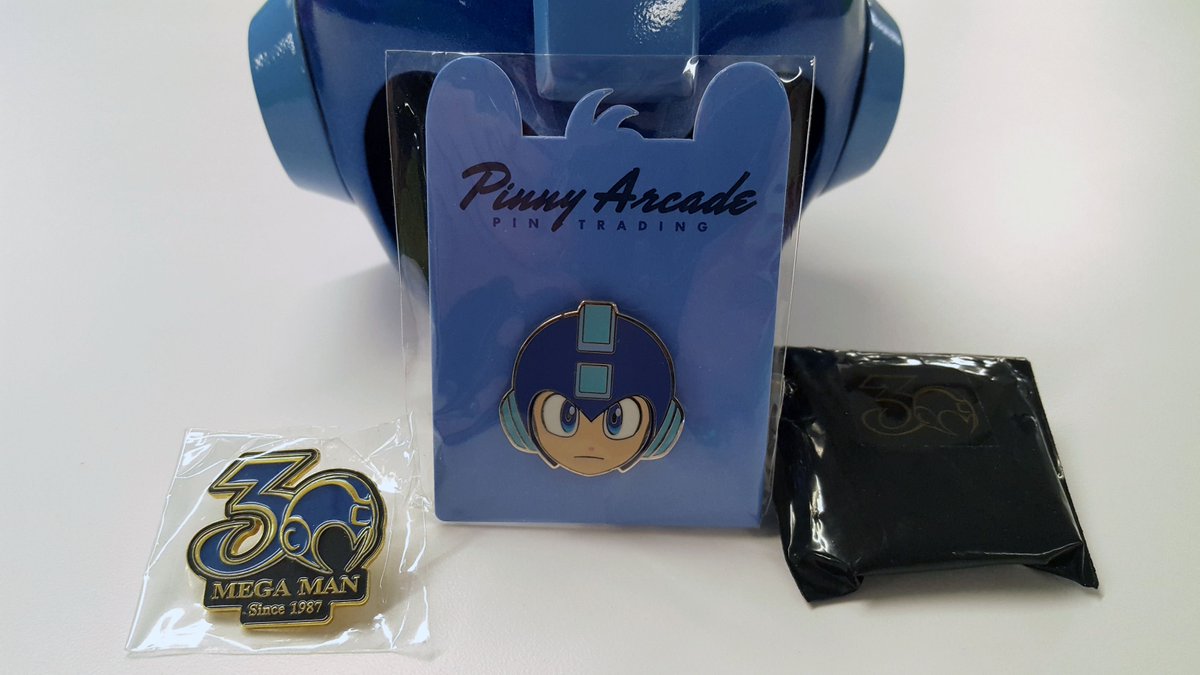MegaMan's tweet photo. [U.S. ONLY] Get equipped with a Mega Man pin set, including a Mega Man 11 Pinny Arcade pin from PAX West! How to enter the giveaway and more details:

▶️ https://t.co/v0p0EENEnq https://t.co/d6nlo9LbZ5
