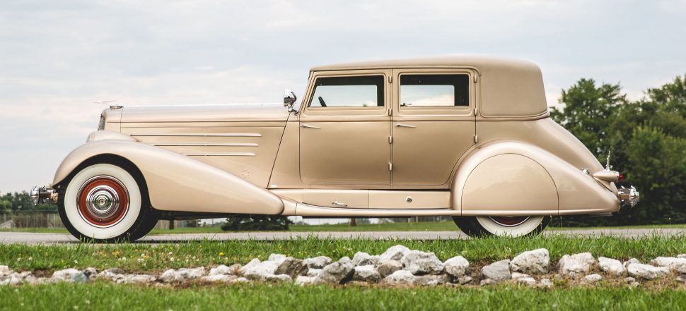 Customs_Classic's tweet image. Early Duesenberg Model J cracks the top-10 at Auburn  but how did more affordable classics fare? 1929 Duesenberg Model J, bodied by Derhham and Bohman and Schwartz. Duesenberg photos by Theodore W. Pieper, copyright and courtesy RM Sotheby's.RM Sothe bit.ly/2xHDyDF