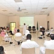 OshasKsa's tweet photo. بفضل من الله قدمت جمعية #أوشاس بالدمام  يوم الاثنين ٢٩ اوكتوبر محاضرة وورشة عمل بعنوان ( #خطر #المواد بالصناعة) لطلاب دبلوم السلامة بكلية المجتمع التابعة لجامعة الملك فهد وقد حضرها عدد من #طلاب و مدرسي الدبلوم https://t.co/ELilux0pQF