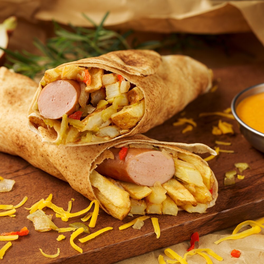 BoutataLebanon's tweet photo. Meet the #Elmaneh #frankfurter #relish #onions #cheddar #freshfries #honeymustard call us now to order ☎️ 01-324222 or 71-228282 ☎️ #Boutata #SimplyDelicious #BoutataLebanon #EatMoreFries serving you from the heart of #Achrafieh #SassineSquare facing #ABCmall https://t.co/568aKuZ0aK
