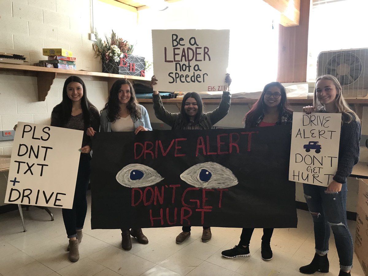 Throwback!
ZtF committee made posters for Teen Driver Safety Week🚨
#teendriversafetyweek #ZtF