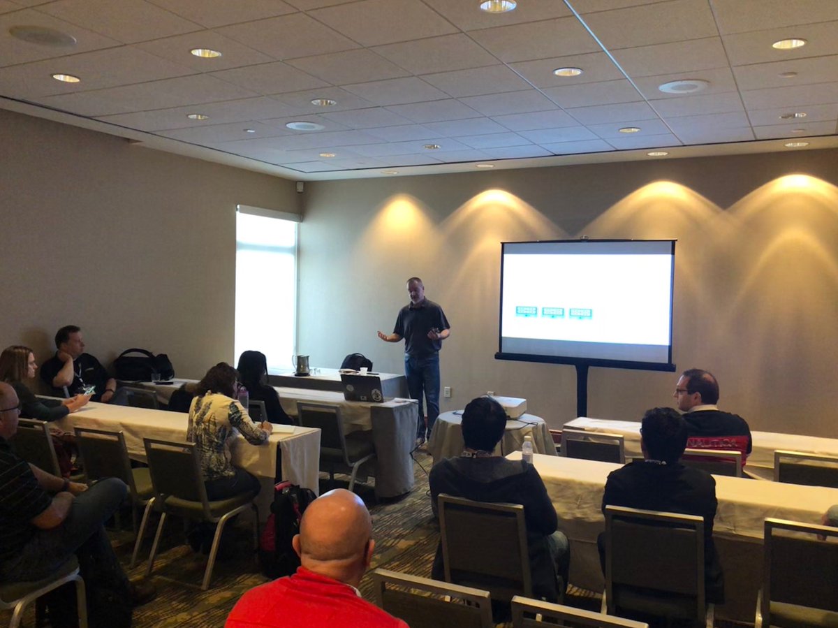 andriven's tweet image. @rsingler_ walking through a @vmwarevsan 6.7 Technical Overview at the @ATLVMUG @MyVMUG Usercon today - lots of good technical nuggets. #ATLVMUG