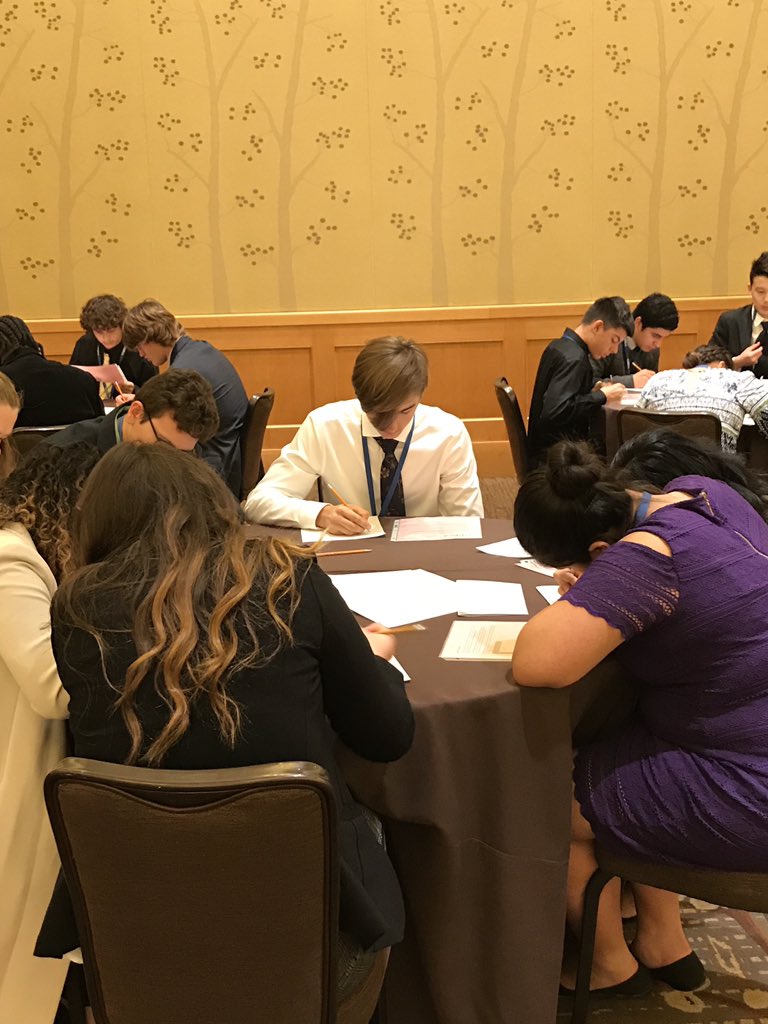 decapeninsula's tweet photo. Final day of @DECA_Washington Fall Leadership Conference! Mock competition time!! #WADECAFLC #PHSProud https://t.co/w1Ce7q551N