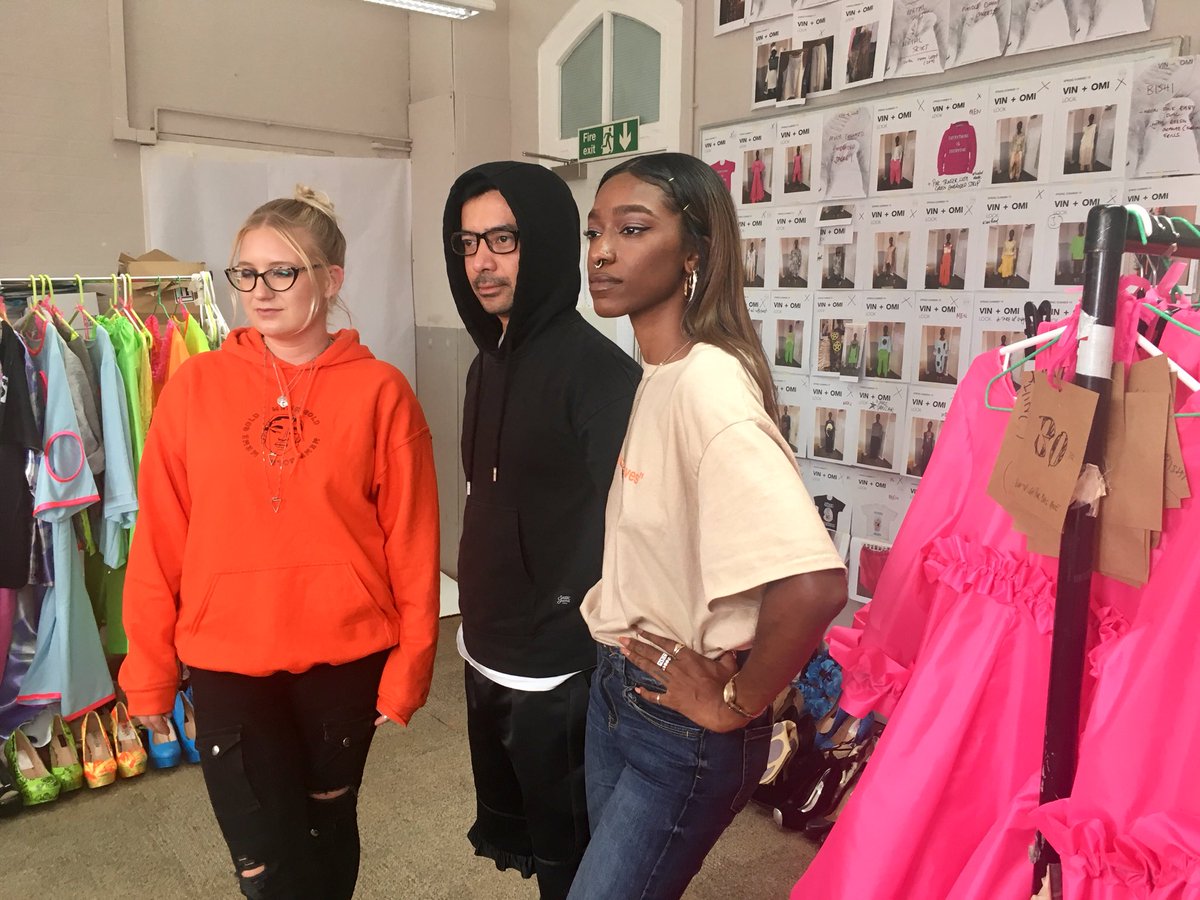 lindsayreports's tweet photo. Our latest @BBCNewsbeat doc DIY Generation: Young Hustlers features some amazing people at the top of their game who step in and become mentors to our six young entrepreneurs #diygen #bbcnewbeat https://t.co/ETW4LCViMz