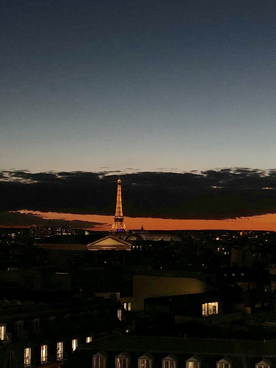 ChantalVitalis1's tweet photo. Bonsoir Paris
#travelphotography #colorsofnight #tourEiffel #Paris https://t.co/ktM4VzoHmp