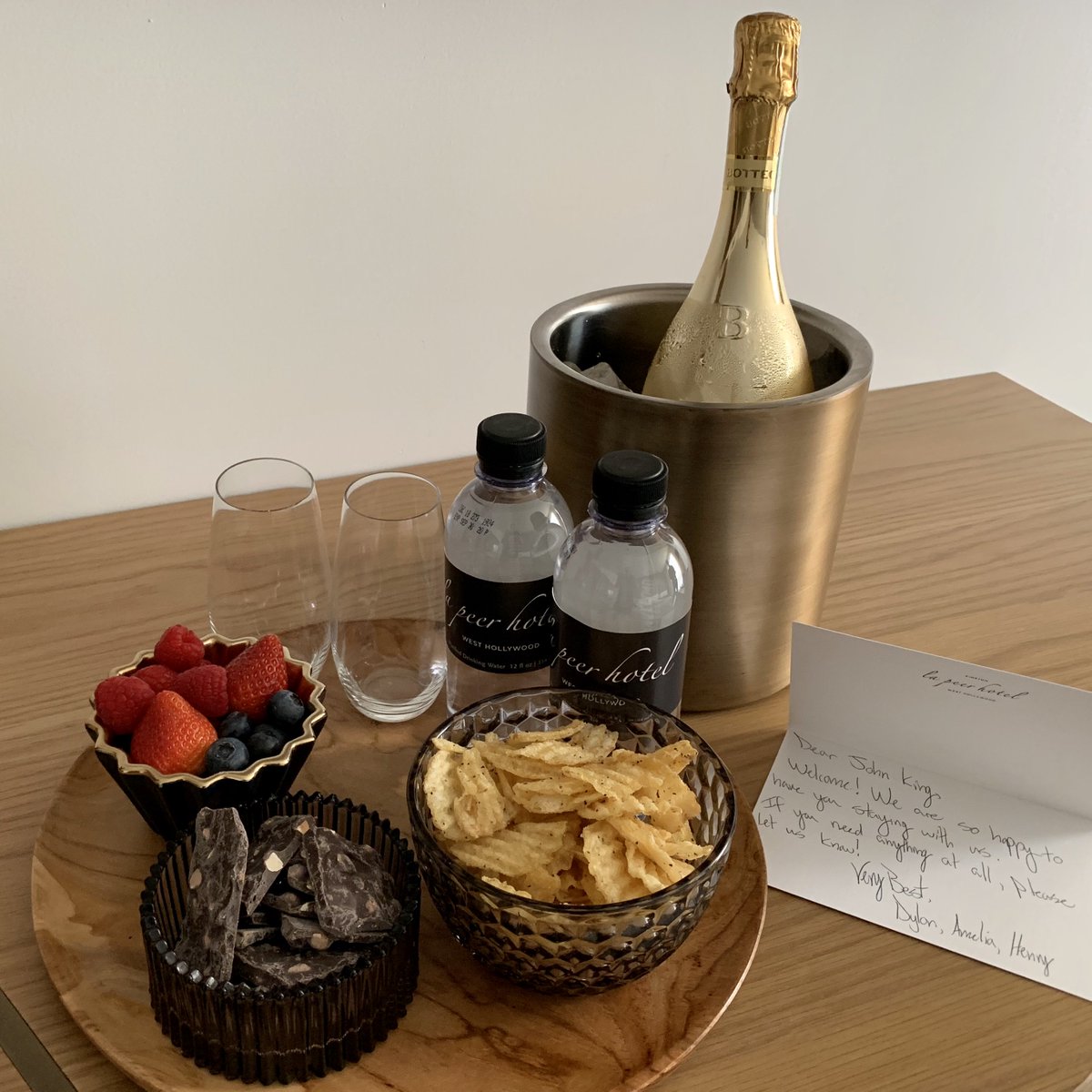 SpentJC's tweet photo. Had a great stopover in West Hollywood this weekend on our way out to Palm Springs. Thanks to the @Kimpton La Peer Hotel for making us feel like movie stars, if only for a night. https://t.co/lC5DGX4G9v