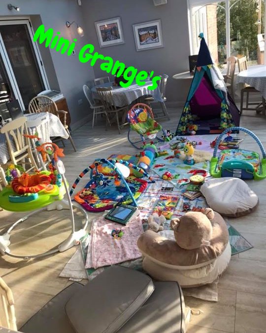 MINI GRANGERS TOMORROW 9.30AM 

a baby group for 0-8mnths meeting each week for a cuppa and a chat 

Pop along its free...