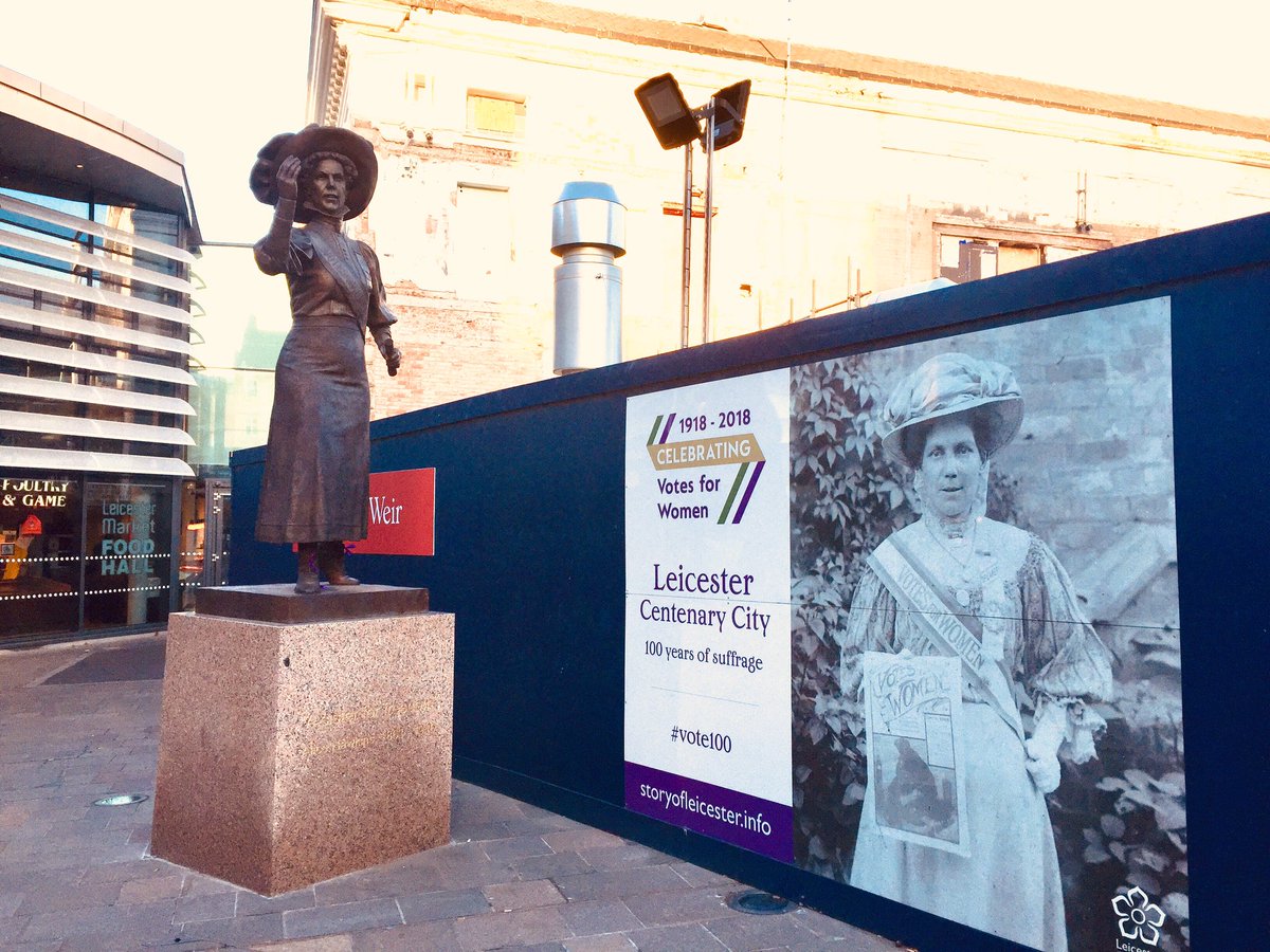 Rozanna_M's tweet photo. Getting some inspiration on home turf @LE1Market for tomorrow evening @1901ArtsClub @IainFarrington #MahlerPianoSeries #AliceHawkins #SisterForFreedom #EthelSmyth #Vote100 #FemalePioneers https://t.co/tjNbSmyFly