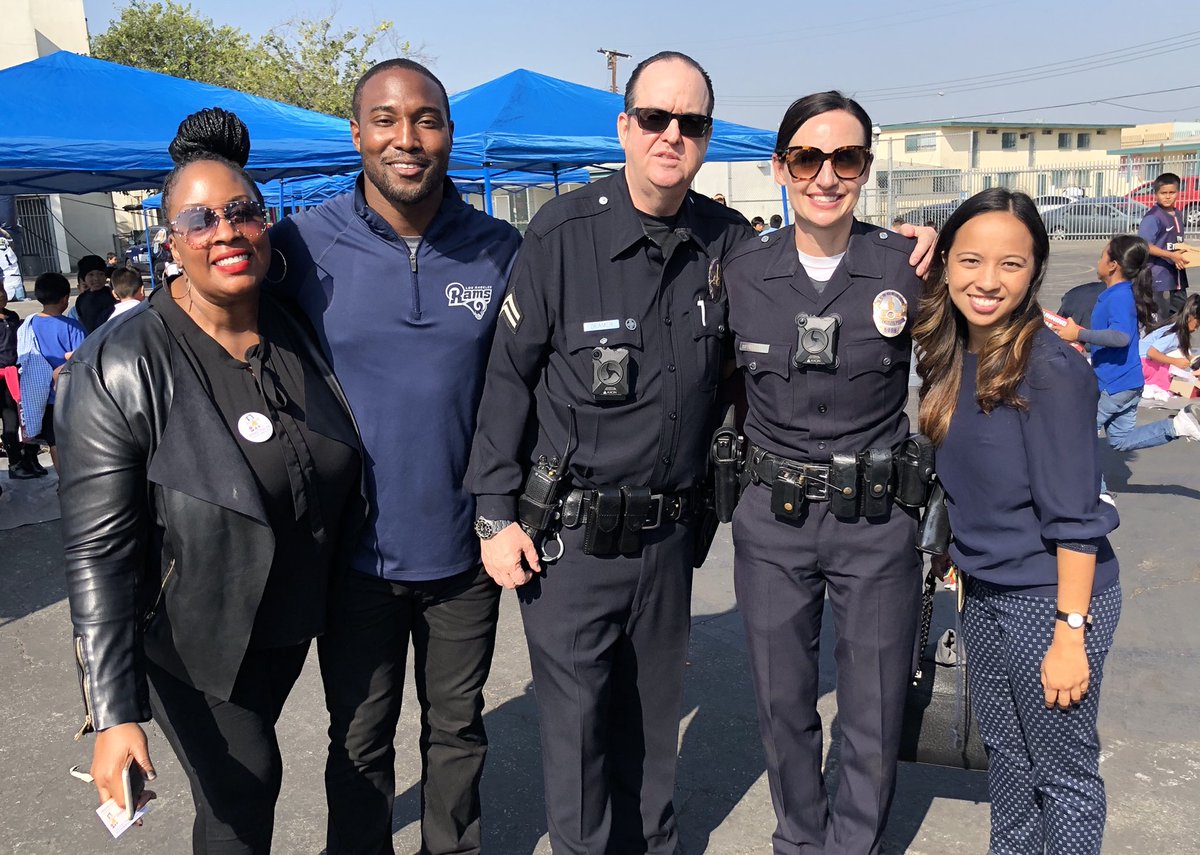 Special thanks to the <a href="/RamsNFL/">Los Angeles Rams</a> <a href="/ShoesThatFit/">Shoes That Fit</a> &amp; <a href="/LAPDHQ/">LAPD HQ</a> for the trivia and competitions and giving every Holmes Ave. Elementary student a new pair of shoes! 🏈👟Partners like you help build a stronger LA. <a href="/nflplay60/">NFL PLAY 60</a> @lausdLDE <a href="/LASchools/">Los Angeles Unified</a> #SouthLA