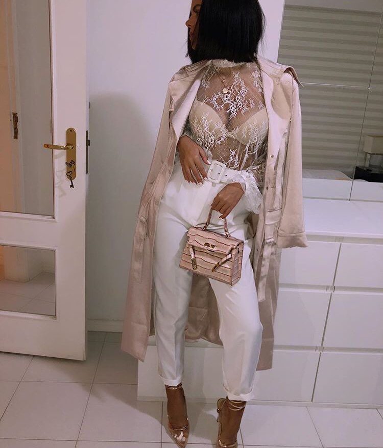 Tovuq jinsiy aloqa video Uzoq, qozgatuvchi oyoqlar erotik fotosuratlar saytlari