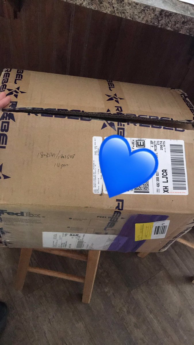 santanafitz1's tweet image. Look what fedex dropped off today! Can’t wait till @tolsiacheer reveals their @RebelAthletic Uniforms Saturday!! 😻🧡💙 #showstopper #sobright #knockyoureyesout