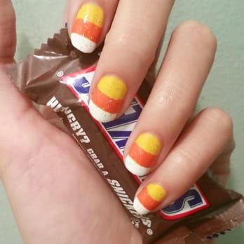 LemonDropIcing's tweet photo. @absrdNEWS @HashtagShowcase @HashtagRoundup @rog3r_d @ChampneyLisa @CollectiveSprk @VoooDoooBooo @ConnieB5254 @TinaMarie_80s @white7rabbit7 @iwantarewind @RegularGuy630 @nortiusername
Thanks for RT/Likes & many Snickers to you... π
#UsesForCandyCorn #NationalCandyCornDay https://t.co/MTCPb2KYV8