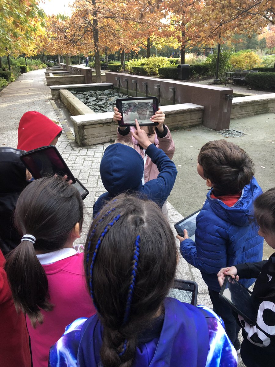 <a href="/PhonarNation/">Phonar Nation</a>  @Jonathan_Worth #Looking4Light with our g4 Ss has been quite successful with our recent weather #reflectedlight #hardlight #lightwaves <a href="/GWAcademyChi/">GEMS World Academy</a> <a href="/msmartha021/">Martha S</a> <a href="/heatherprekop/">Heather Prekop</a>