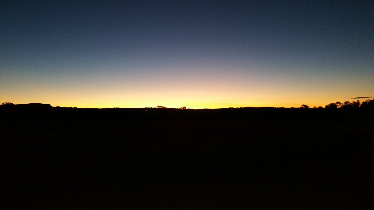 WeatherPlatform's tweet image. Mostly fine conditions expected for most capital cities today. #Weather #Australia
Full forecast: Instagram.com/WeatherPlatform