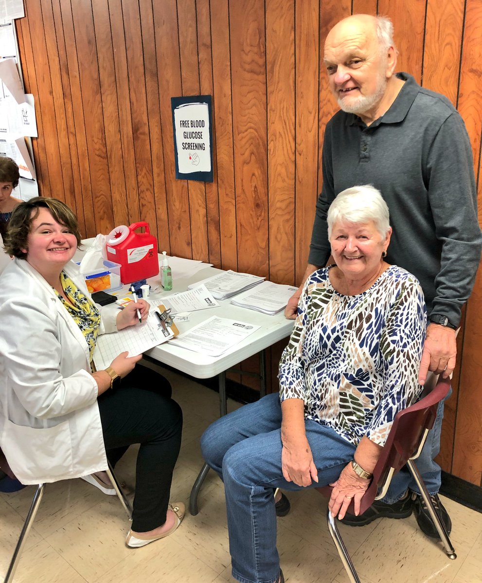 wilkespharm's tweet photo. Pharmacists help people better understand their medications. Someone’s blood glucose was 36 this morning, he over corrected to 242 when we checked... so our students educated on proper hypoglycemia treatment! #ColonelsConnectRx #APhM2018 https://t.co/ZAhYSEbdSj