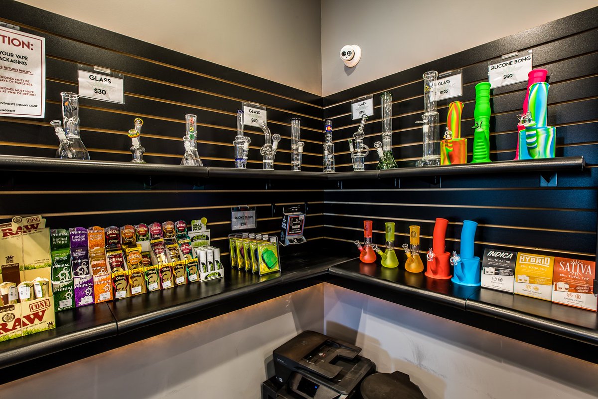Dispensary Display tweet media