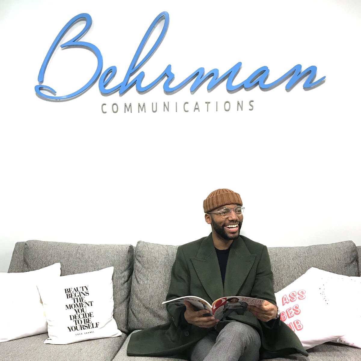 BehrmanPR's tweet image. Meet digital creator @wallstreetpaper, who stopped by the #BehrmanBoutique today! Not only is Brandon a start-up investor, but also posts the most epic #OOTD pics! 😍