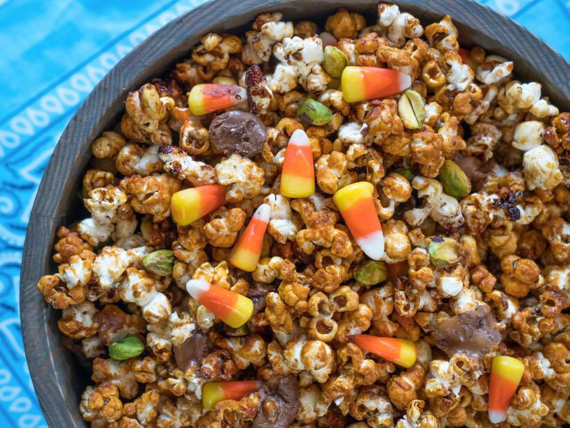 Trisha Yearwood On Twitter Do You Like Candy Corn A Yes B No In Honor Of Nationalcandycornday Try My Maple Brown Butter Candy Kettle Corn I Love Halloween Recipe Https T Co 8xhzn9vv3v