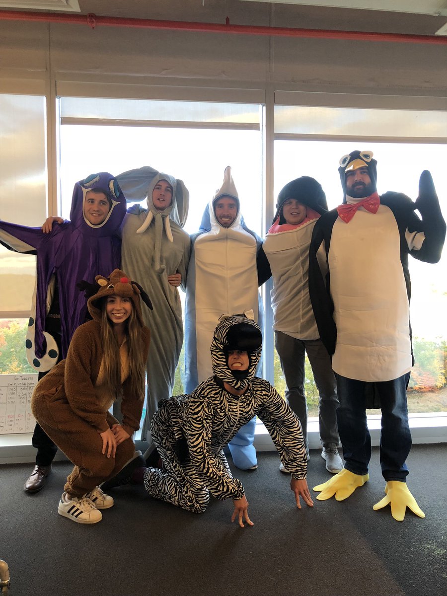 Bob_Torq's tweet image. Happy Halloween from Carbon Black! 👻 #LifeAtCb #LinuxPenguin