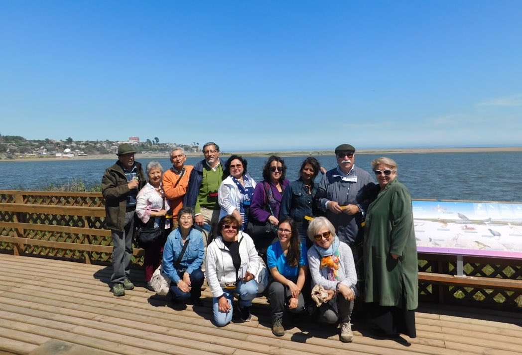 OrgEcomar's tweet image. Hoy finalizamos el primer ciclo de talleres "Redescubriendo el Borde Costero" 🦑 Visitamos el Parque Ecológico La Isla de Concón, donde pudimos observar mucha diversidad de flora y fauna🍃🦅🦋

Actividad financiada por los fondos de #IniciativasEstudiantiles2018 @geropolisuv💙