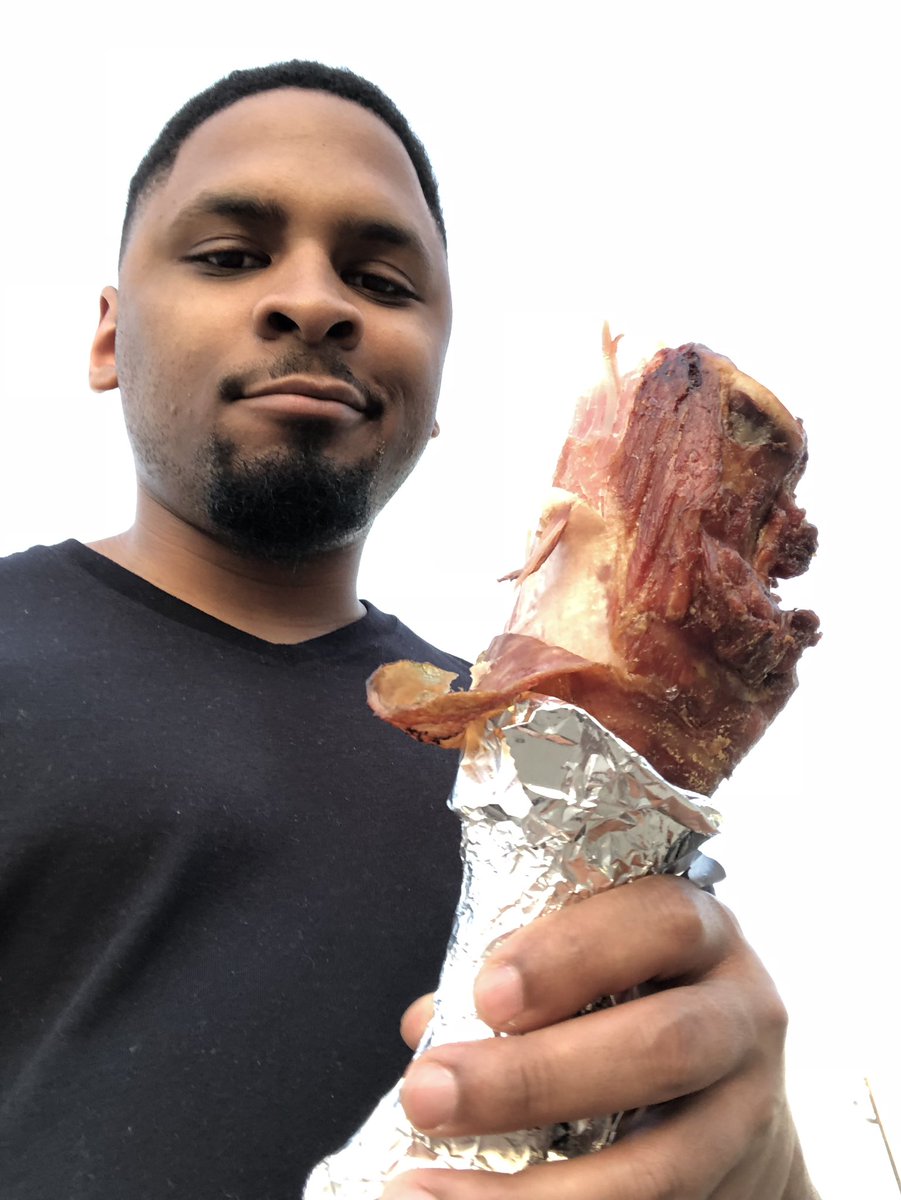 Wo2wice's tweet photo. You know why I’m here #StateFair #BatonRouge yea its up!! #fatahh https://t.co/vLzZioX0Hs