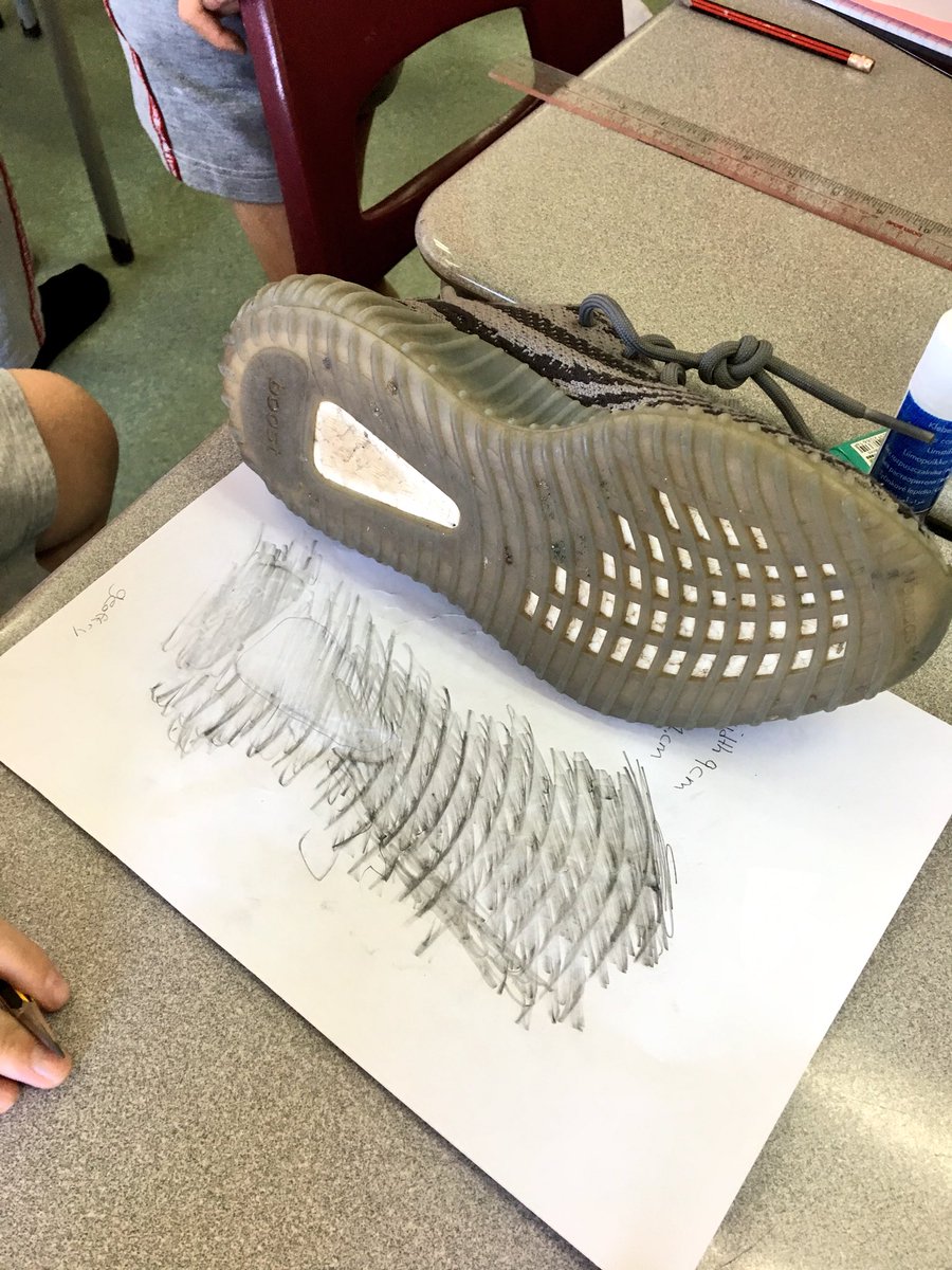 kirstinor_'s tweet photo. Who took Hazel? Through careful observstion and inferencing, Grade 6 students will find out! #TisMacao #grade62 #missingrabbit #evidence #investigation #footprintanalysis https://t.co/oTZIJqXwSe