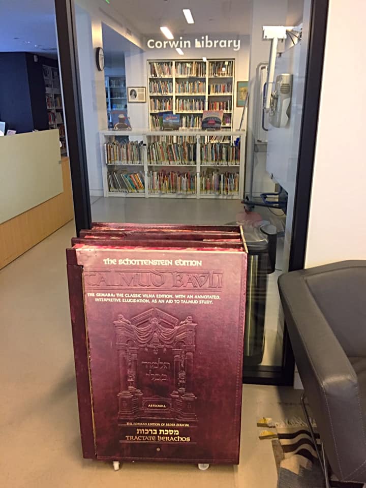 Temple Israel tweet media