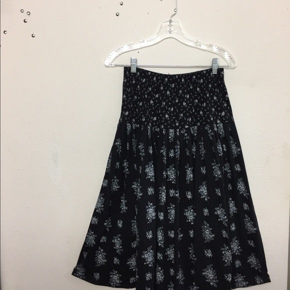 So good I had to share! Check out all the items I'm loving on @Poshmarkapp #poshmark #fashion #style<a href="/tag/fashion"class="tags"><span>#fashion</span></a><a href="/tag/shopmycloset"class="tags"><span>#shopmycloset</span></a><a href="/tag/style"class="tags"><span>#style</span></a><a href="/tag/poshmark"class="tags"><span>#poshmark</span></a><a href="/tag/davidwayne"class="tags"><span>#davidwayne</span></a>