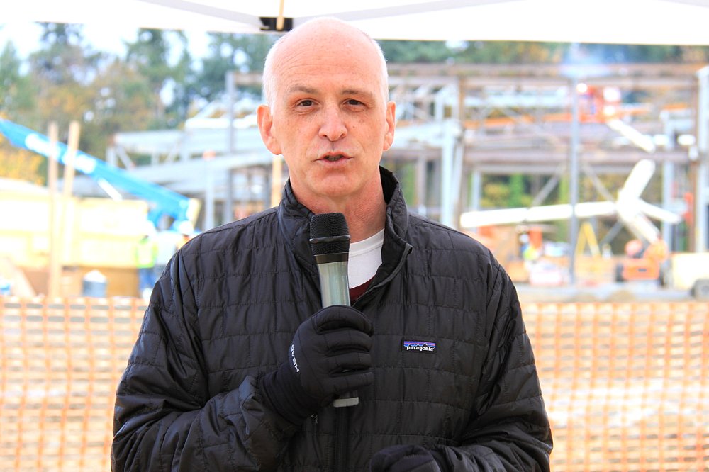 Rep. Adam Smith speaking at new Des Moines Elementary School site.