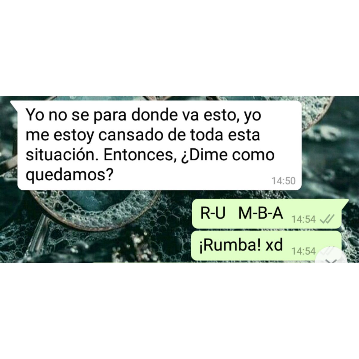 Camz11_P's tweet photo. Cuándo recién me conocen// Cuándo ya se cansaron de mí. xd https://t.co/mh3SfU1gny