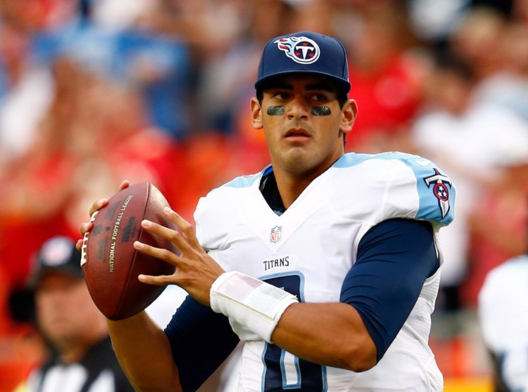 Happy Birthday To Marcus Mariota!        