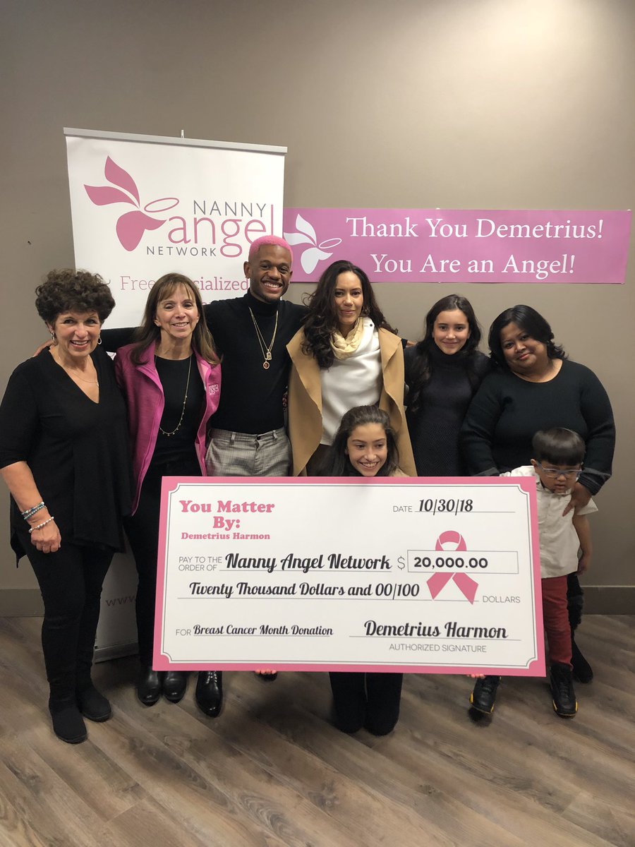 DemetriusHarmon's tweet image. Proud to say with the proceeds from the Breast Cancer Edition You Matter Hoodies I just donated $20,000 to Nanny Angel Network Breast Cancer Organization. Only made possible through you all. 💕