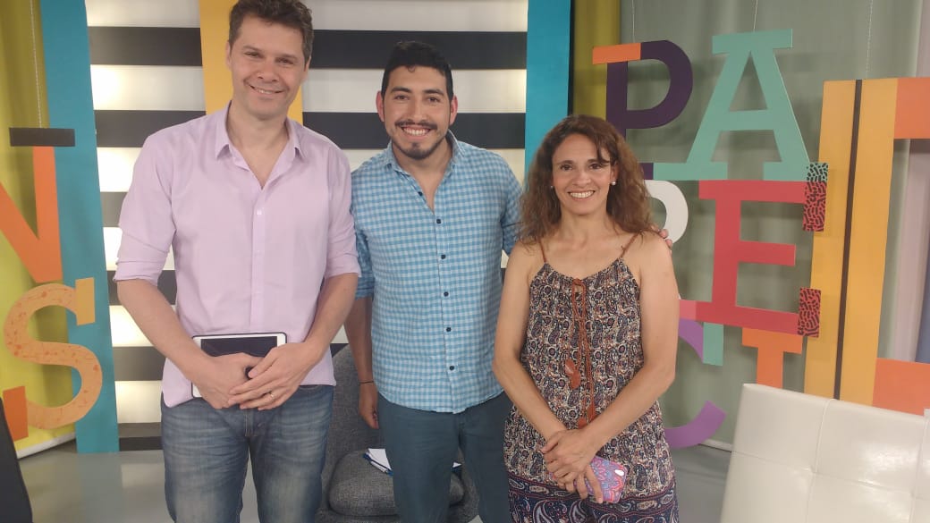 Gracias <a href="/GustavoMajstruk/">Gustavo Román Majstruk</a> y <a href="/AnaAnivega/">Ana María Vega</a>  por participar de Distintos Parecidos sobre #ESI2018 

📺 Canal 30 TDA Canal 22 de Supercanal Digital 
💻 unidiversidad.com.ar