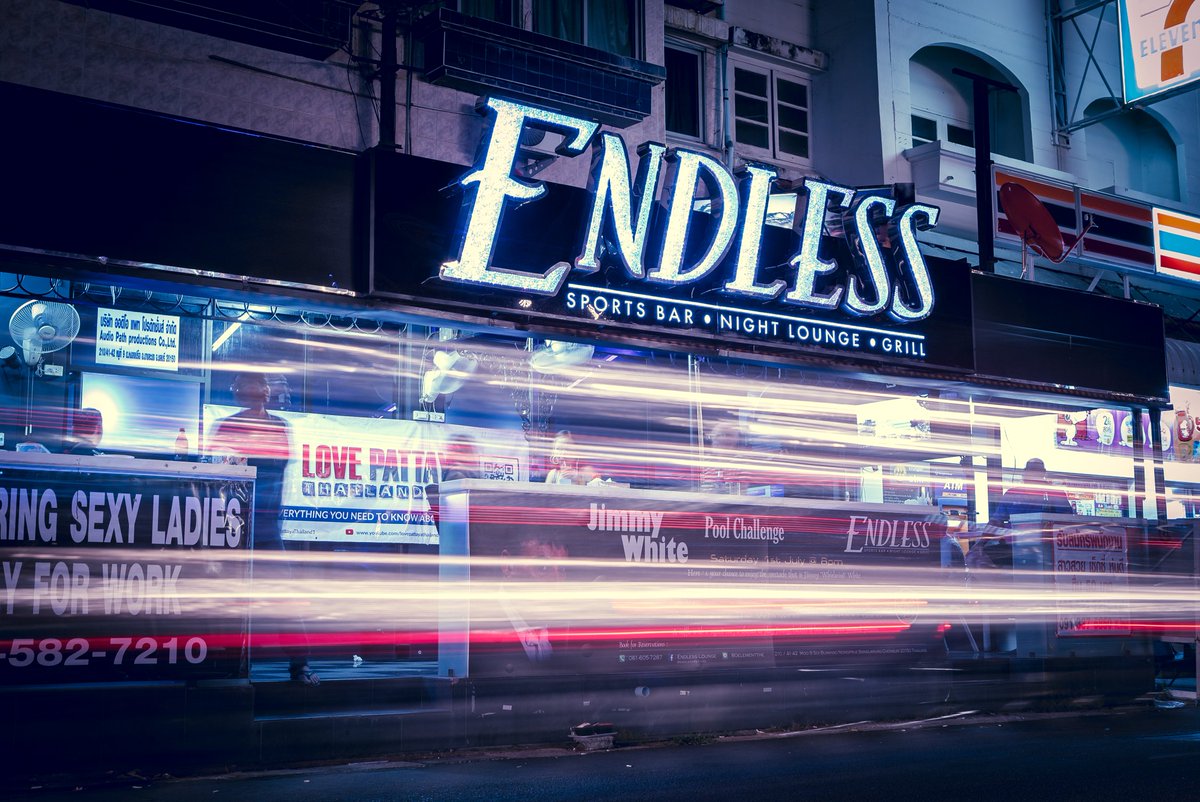 EndlessLounge's tweet photo. Be sure to pop on into Endless Lounge located in #Pattaya if you are looking for somewhere to spend your #Halloween https://t.co/T9QtuwWXtI