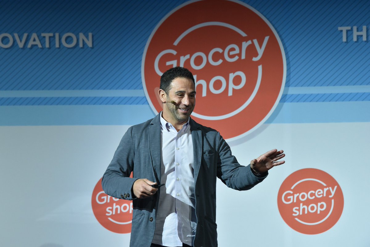 Groceryshop's tweet photo. @zahir_dossa, Founder &amp; CEO @fxofbeauty, @adouzet, Co-Founder &amp; CEO @MyOllieDotCom and @chunter228, Co-Founder &amp; CEO @drinkkoia discuss innovating with new products and ingredients https://t.co/OQAzYwinWB