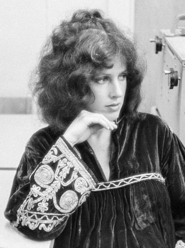 Happy Birthday Grace Slick. 